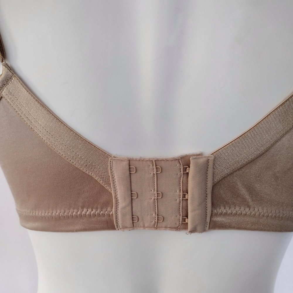 Playtex Tan Full Coverage 4-Way Support Wireless … - image 7